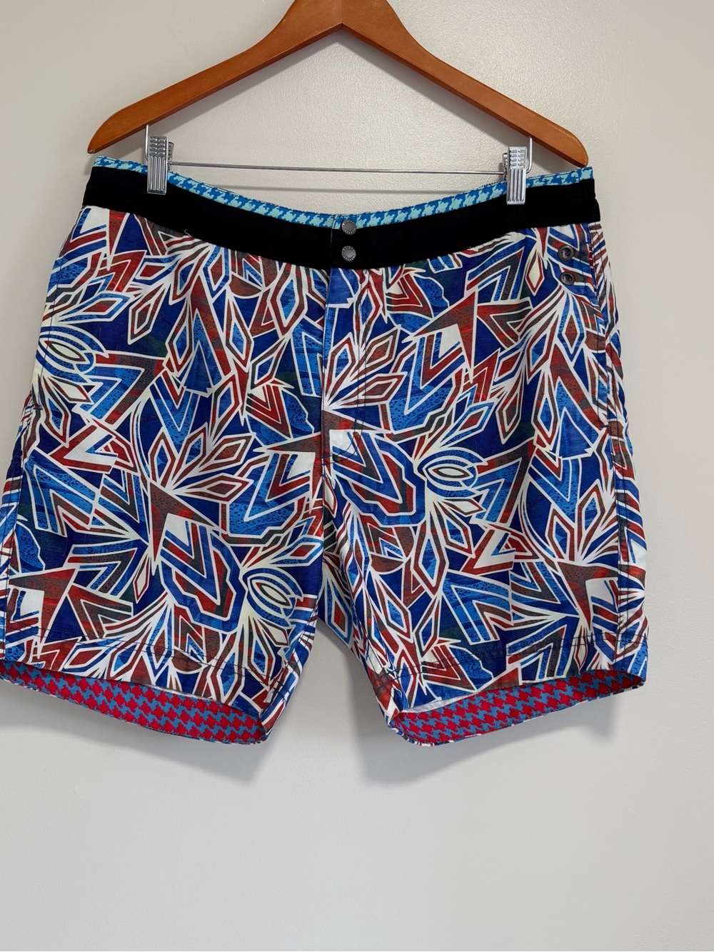 Robert Graham Swim Trunks Size 36 Blue Abstract‎ Geometric Board Shorts Classic